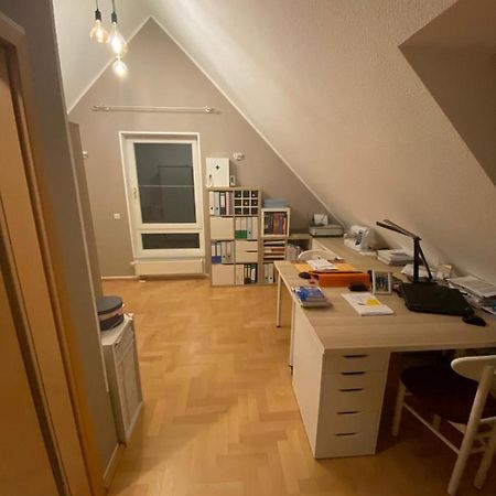 Gemutliches Zimmer Im Dachgeschoss Witten Bagian luar foto